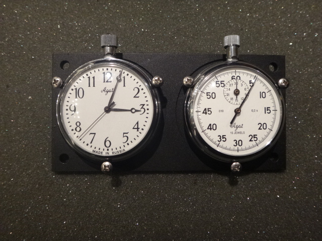 IR189X	49MM CLOCK AND STOPWATCH ON BACKPLATE